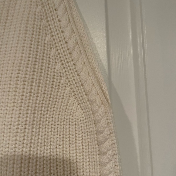 NWT The Loft Outlet sleeveless sweater Cream Size: Petite Large - Picture 6 of 6